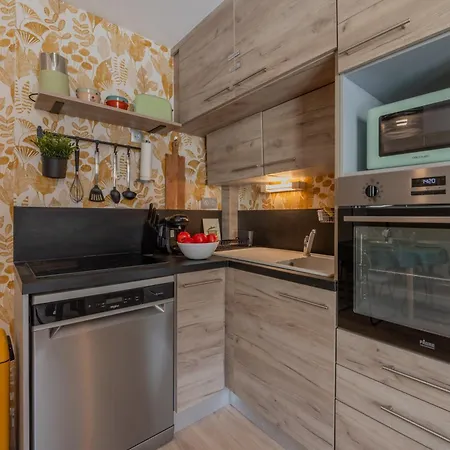 Aiguille Du Midi - Happy Chamonix Mont Blanc