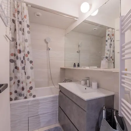 Aiguille Du Midi - Happy Chamonix Mont Blanc