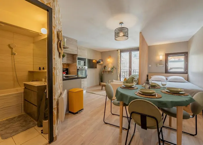 Aiguille Du Midi - Happy Chamonix Mont Blanc